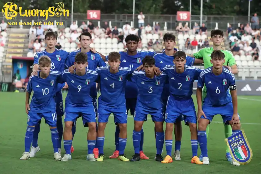 Phân Tích Trận Đấu U16 Bồ Đào Nha và U16 Ý: Sự Tỏa Sáng Của Tài Năng Trẻ Người Bồ Đào Nha 2 U16 Bồ Đào Nha vs U16 Ý sẽ có màn cọ xát chất lượng ở trận đấu giao hữu sắp tới. (Ảnh: lương sơn tv)